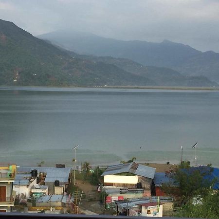Hotel The Coast Pokhara Exterior photo