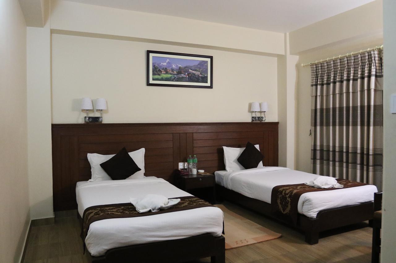 Hotel The Coast Pokhara Exterior photo