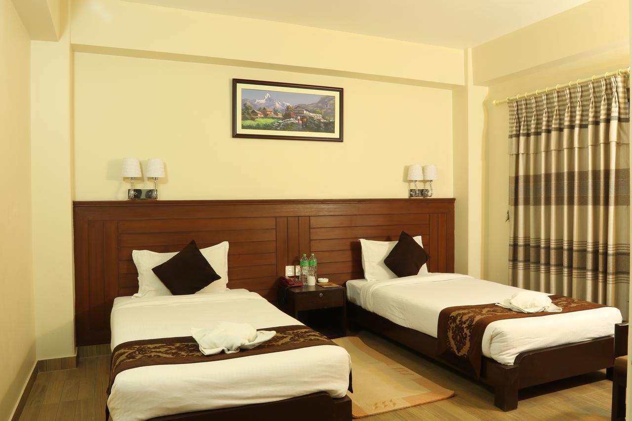 Hotel The Coast Pokhara Exterior photo