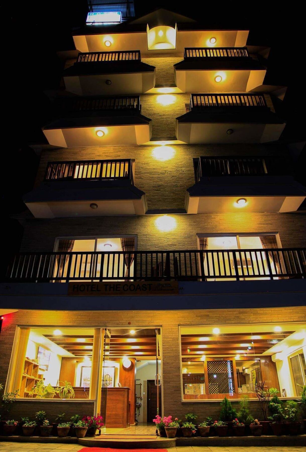 Hotel The Coast Pokhara Exterior photo